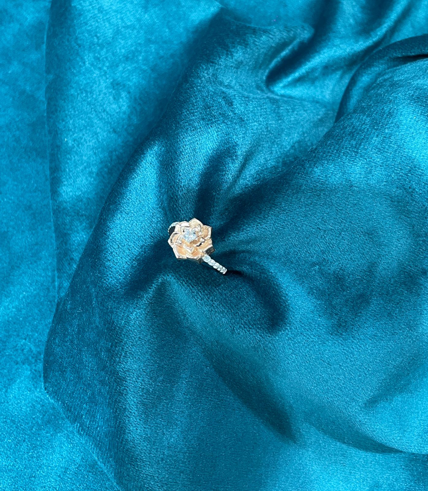 Rings 212